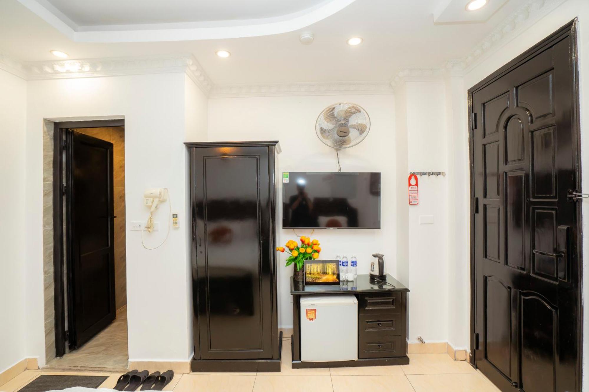 Golden Rose Premium Hotel Hanoi Exterior foto